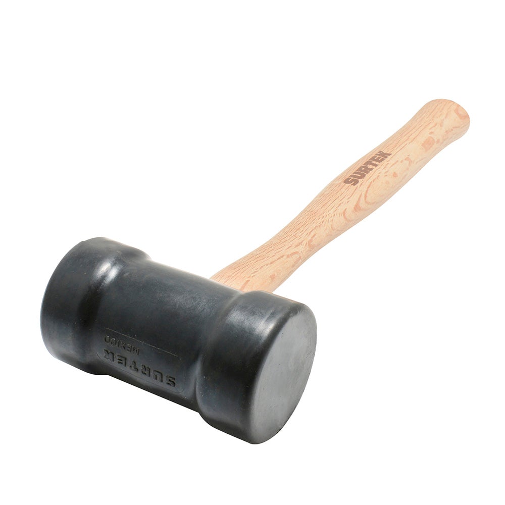 MAZO CON CABEZA DE HULE NEGRO CON MANGO DE MADERA DE 16", 22 OZ SURTEK
